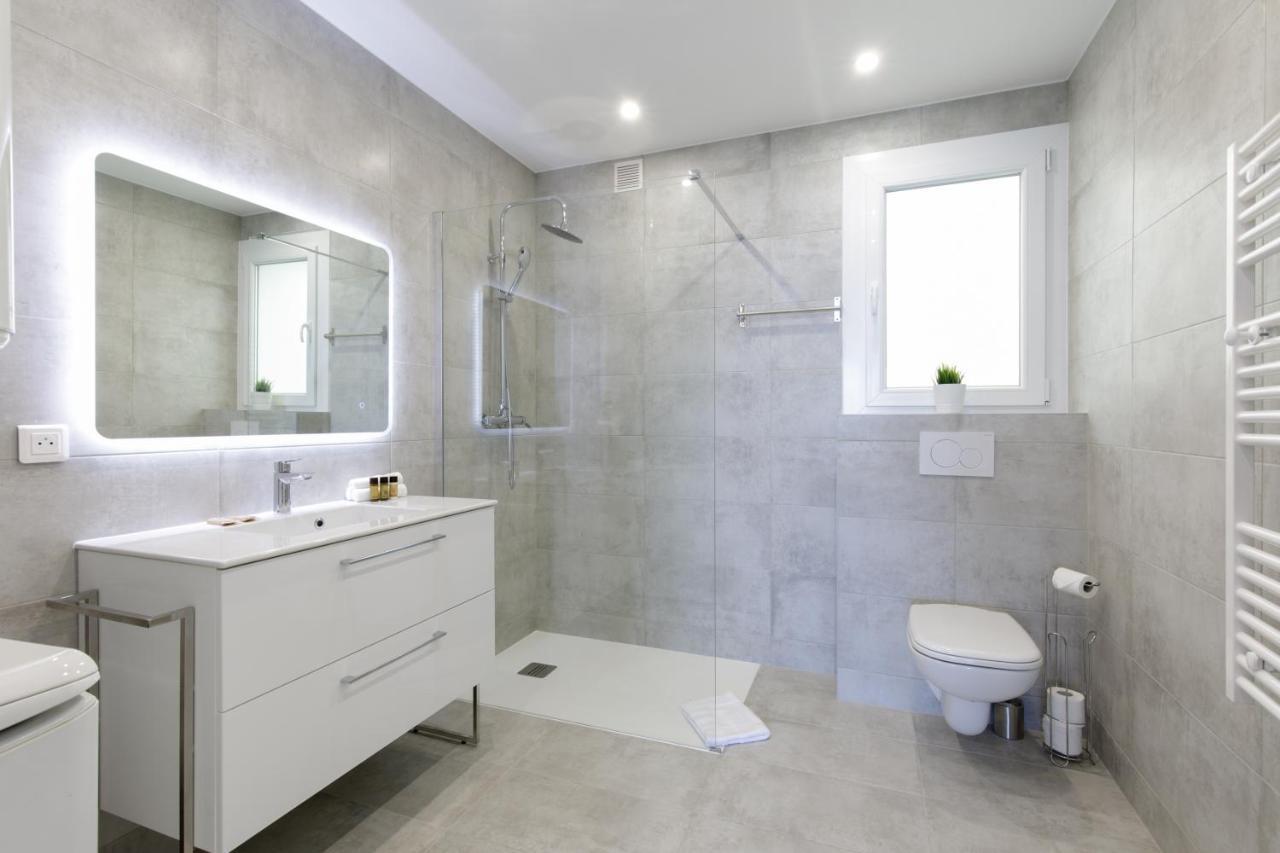Apartment Palais Des Iles Yourhosthelper